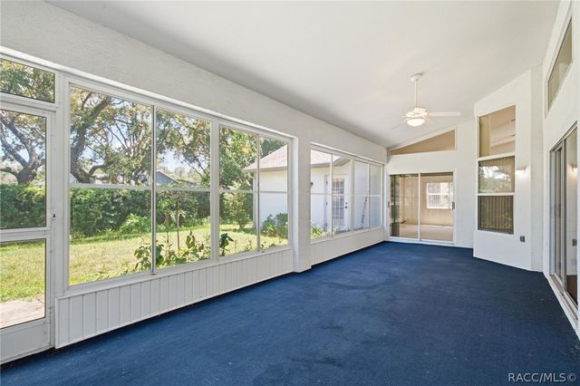 5202 W Boatwright Court, Lecanto, FL 34461
