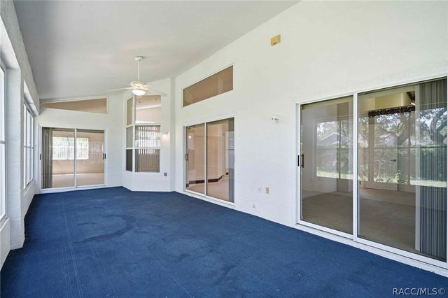 5202 W Boatwright Court, Lecanto, FL 34461