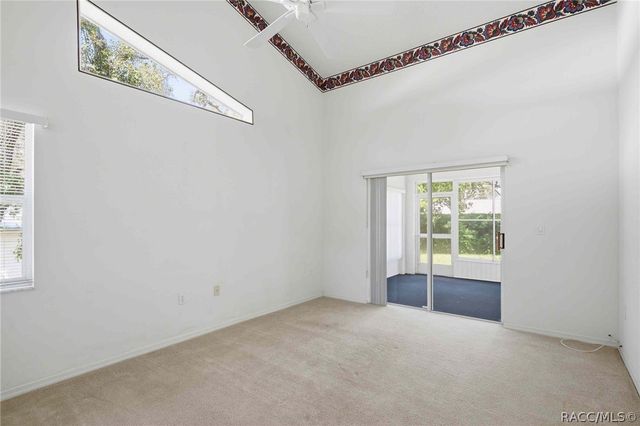 5202 W Boatwright Court, Lecanto, FL 34461