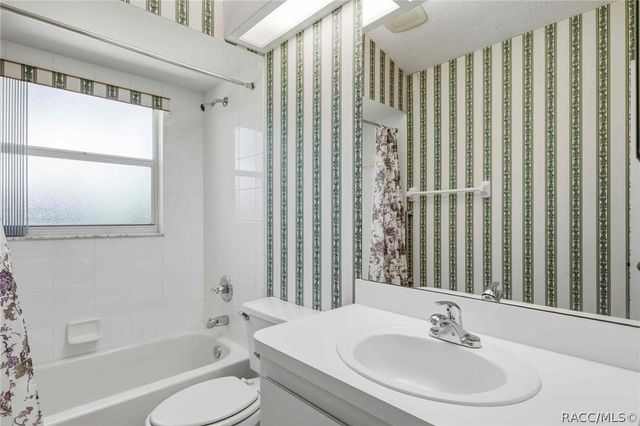 5202 W Boatwright Court, Lecanto, FL 34461