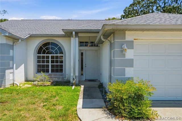 5202 W Boatwright Court, Lecanto, FL 34461