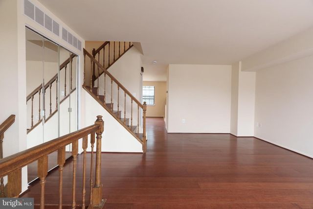 12 CASEY CT, Baltimore, MD 21228