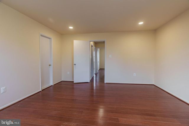 12 CASEY CT, Baltimore, MD 21228