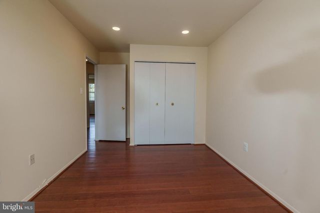 12 CASEY CT, Baltimore, MD 21228