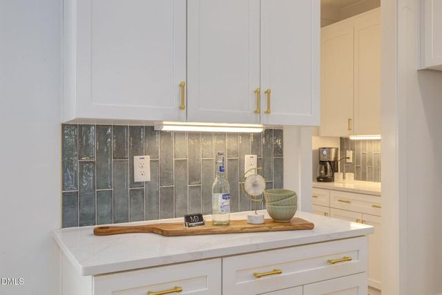 3180 Oakridge River Road, Fuquay Varina, NC 27526