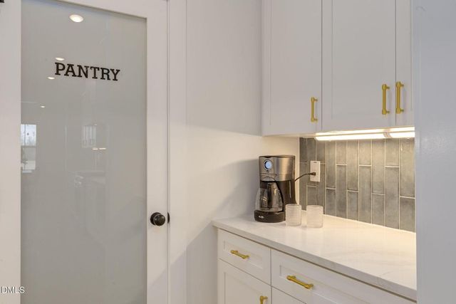 3180 Oakridge River Road, Fuquay Varina, NC 27526