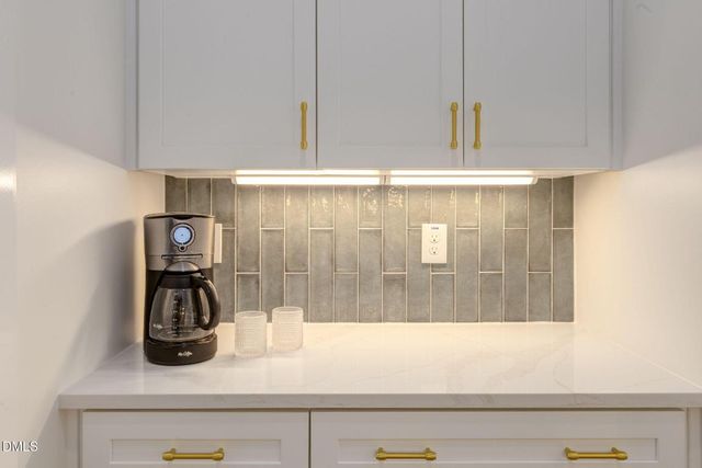 3180 Oakridge River Road, Fuquay Varina, NC 27526