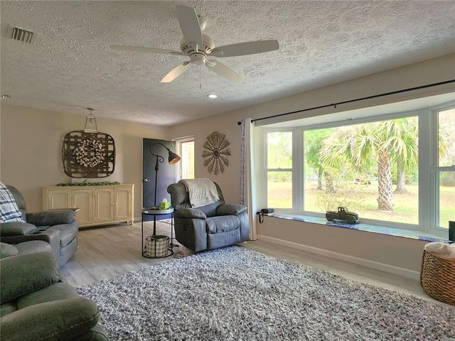 24595 NE HIGHWAY 315, Fort Mc Coy, FL 32134