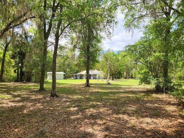 24595 NE HIGHWAY 315, Fort Mc Coy, FL 32134
