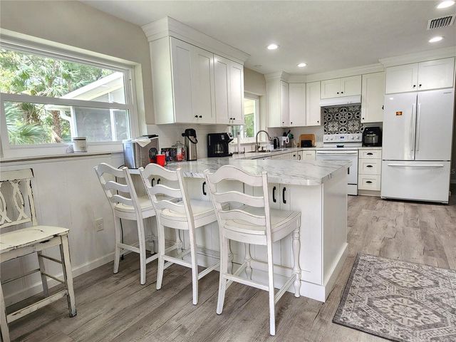 24595 NE HIGHWAY 315, Fort Mc Coy, FL 32134