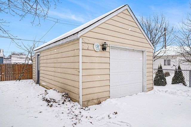 705 S Hampton Street, Bay City, MI 48708