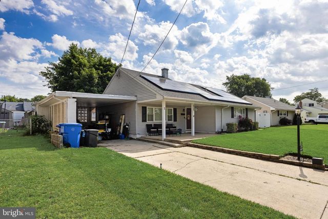7 ROSE AVE, Maple Shade, NJ 08052