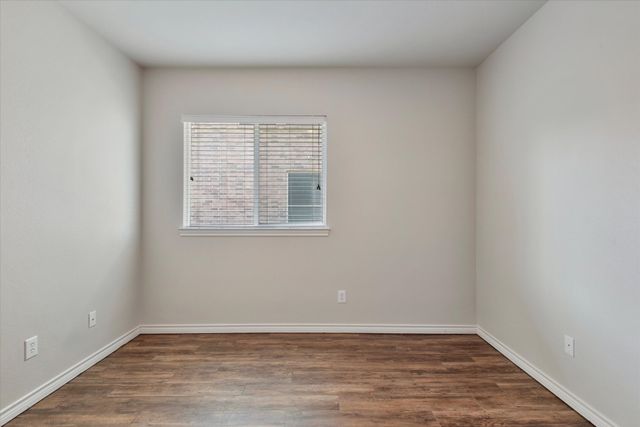 2828 Cameron Bay Drive, Lewisville, TX 75056