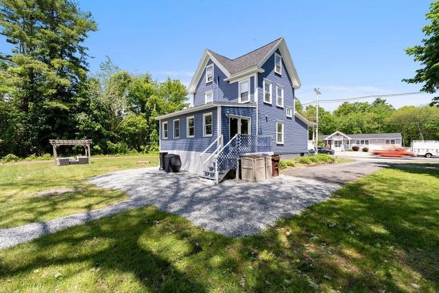 83 Elm St, Salisbury, MA 01952