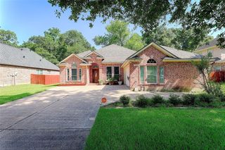 756 Holly Springs Drive, Conroe, TX 77302