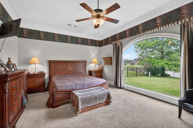 5517 Lake Side Drive, Bossier City, LA 71111