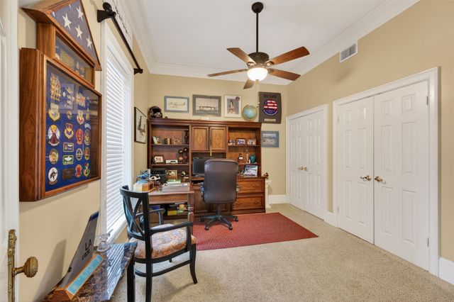 5517 Lake Side Drive, Bossier City, LA 71111
