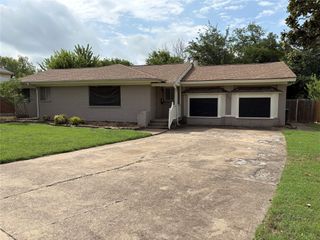 7005 Overhill Road, Fort Worth, TX 76116