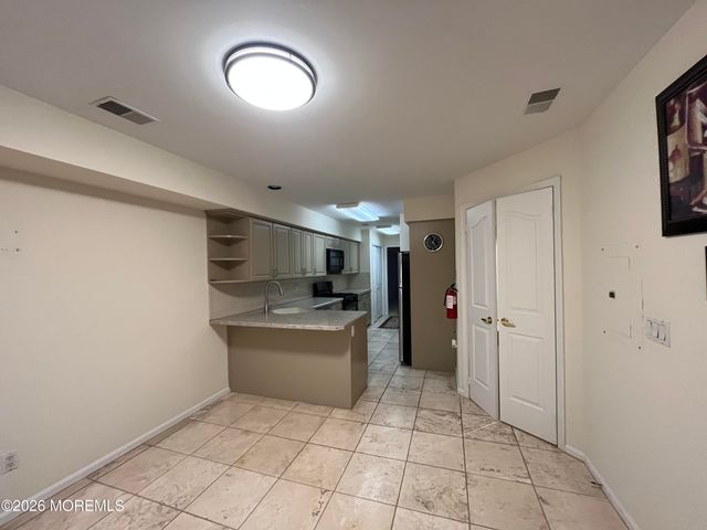 210 Spinnakers Cove, Toms River, NJ 08753