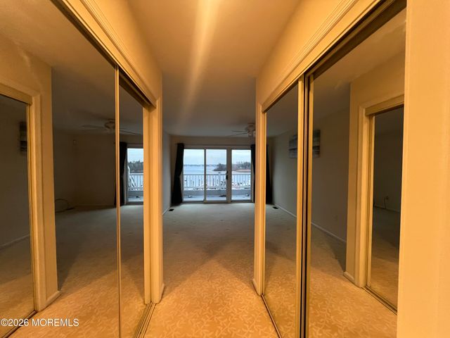 210 Spinnakers Cove, Toms River, NJ 08753
