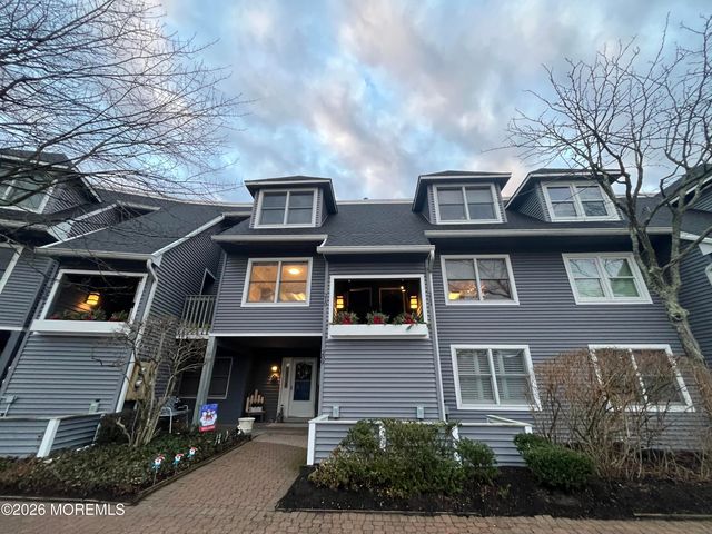 210 Spinnakers Cove, Toms River, NJ 08753