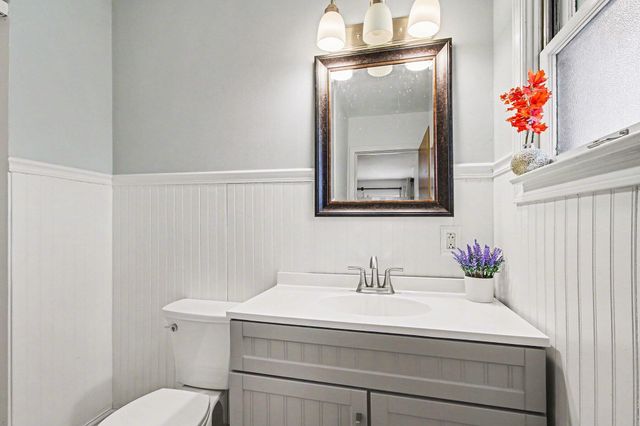 6708 Kansas Avenue, Hammond, IN 46323