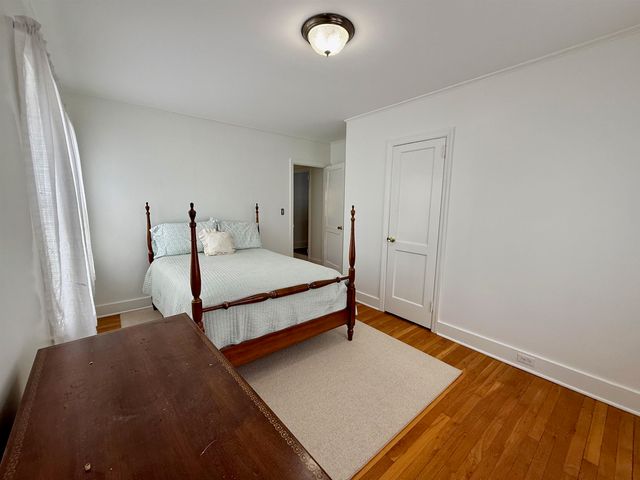 2 Pine Road, Bennington, VT 05201