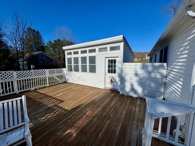 2 Pine Road, Bennington, VT 05201