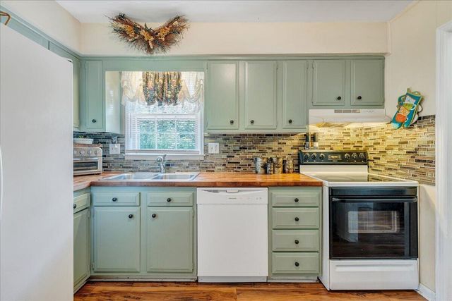 619 Elmcrest ST, Roanoke, VA 24019