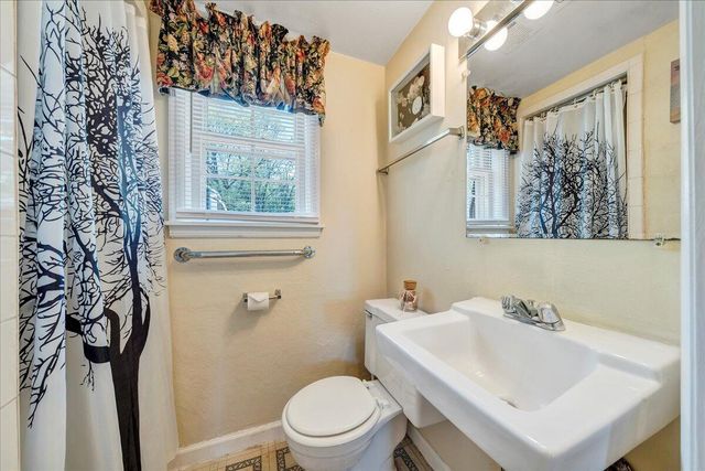 619 Elmcrest ST, Roanoke, VA 24019
