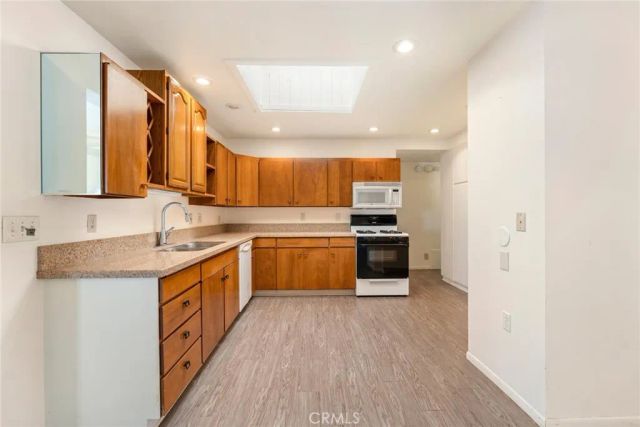 1160 Rosewood Place, Hemet, CA 92543