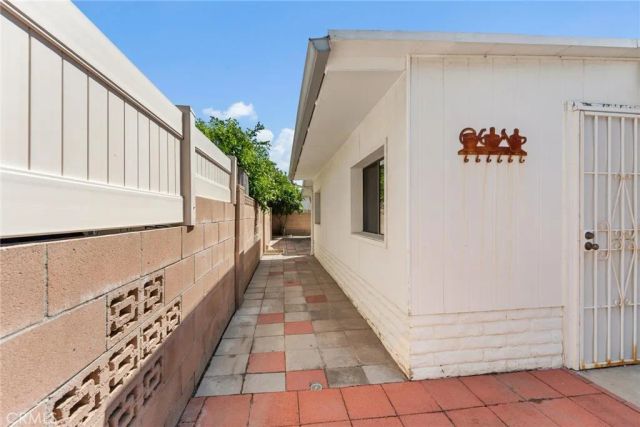 1160 Rosewood Place, Hemet, CA 92543