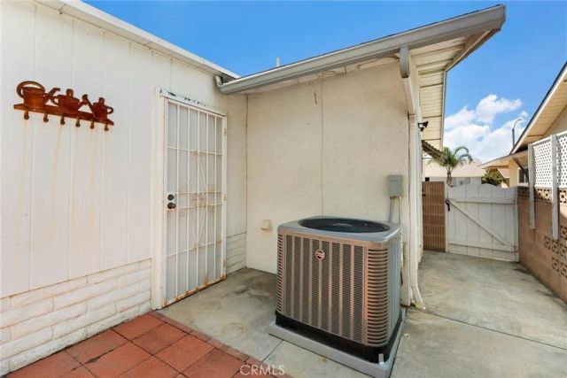 1160 Rosewood Place, Hemet, CA 92543