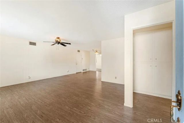 1160 Rosewood Place, Hemet, CA 92543