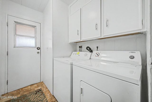 25631 S MONTANA Avenue, Sun Lakes, AZ 85248