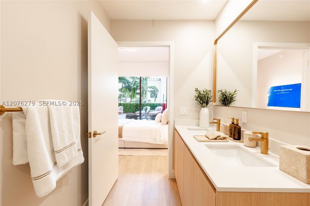90 NE 32nd St 202, Miami, FL 33137