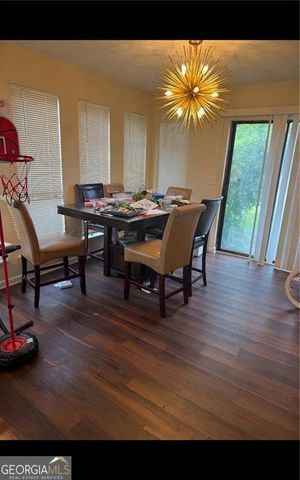 917 Park Gate Place, Stone Mountain, GA 30083