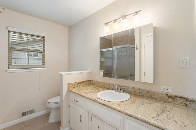 7249 Pine View Dr, Folsom, CA 95630