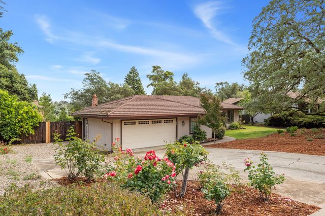 7249 Pine View Dr, Folsom, CA 95630