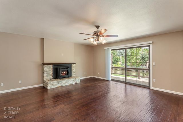 7249 Pine View Dr, Folsom, CA 95630