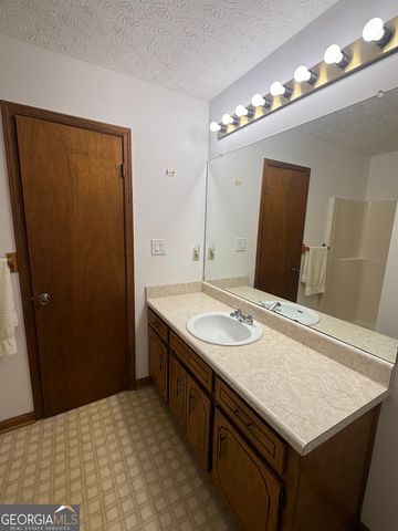25 Lynn Court, Stockbridge, GA 30281
