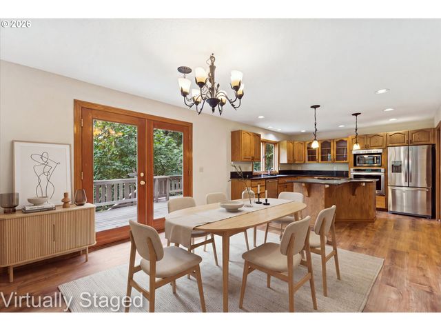 1593 Nw JENNIFER Pl, Portland, OR 97229