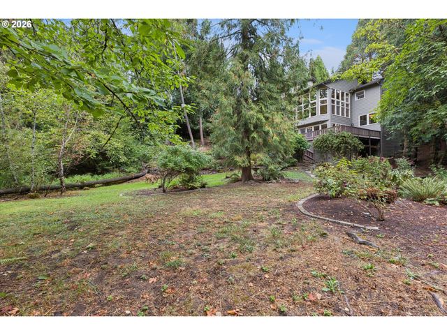 1593 Nw JENNIFER Pl, Portland, OR 97229
