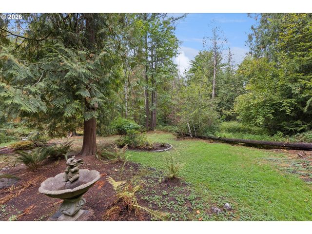 1593 Nw JENNIFER Pl, Portland, OR 97229