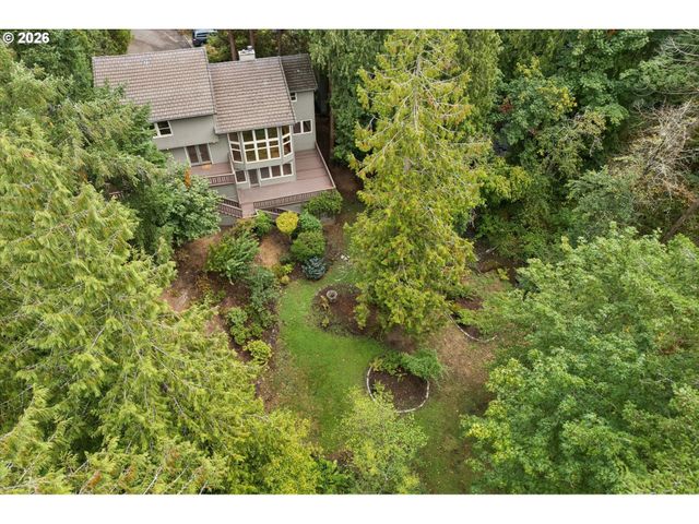 1593 Nw JENNIFER Pl, Portland, OR 97229
