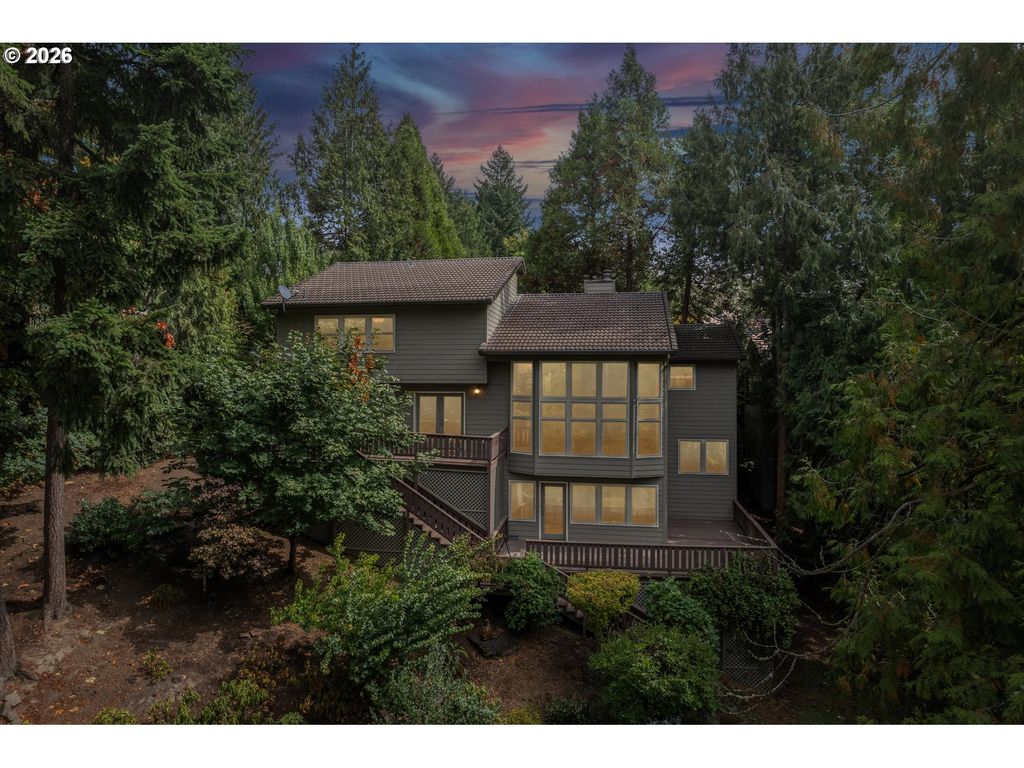 1593 Nw JENNIFER Pl, Portland, OR 97229