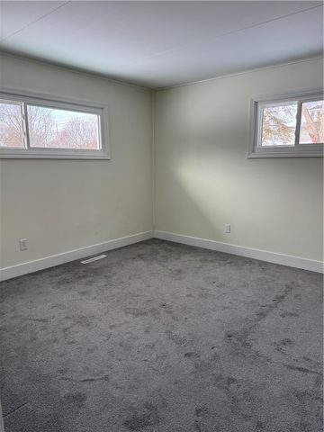 8 Finucane Road, Henrietta, NY 14623