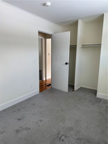 8 Finucane Road, Henrietta, NY 14623