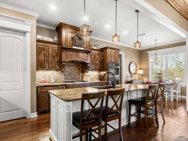 11087 Wolverine Rd, Pittsburg, TX 75686