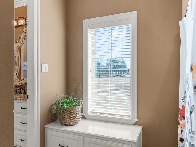 11087 Wolverine Rd, Pittsburg, TX 75686